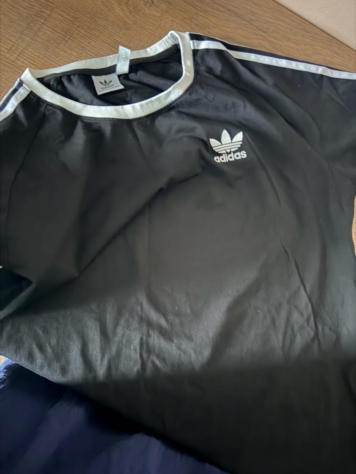 Футболка Adidas