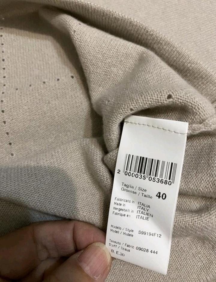 Пуловер бренда "Peserico"