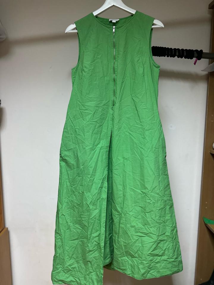 Яркое платье COS из хлопка