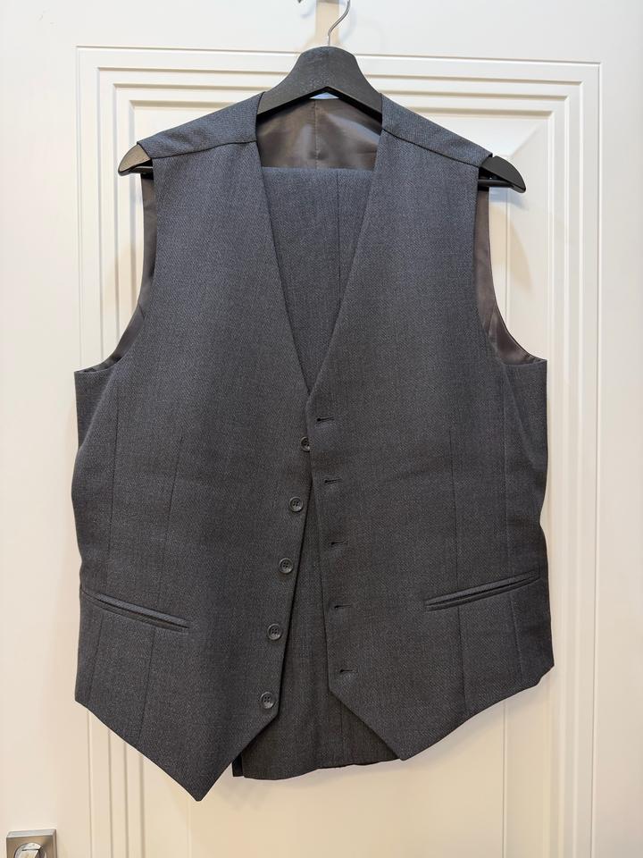 Костюм тройка Турецкий