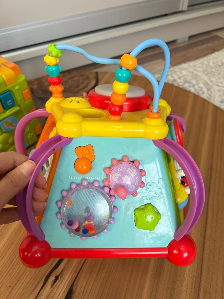 Детские игрушки