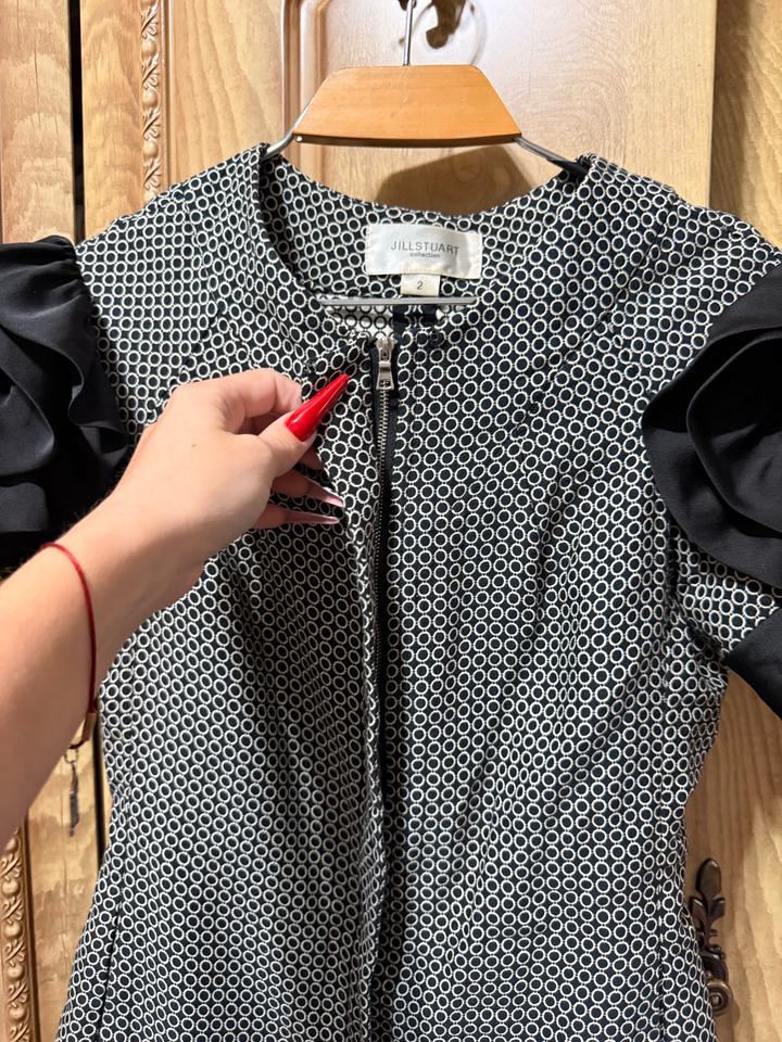 Элегантное платье JILLSTUART