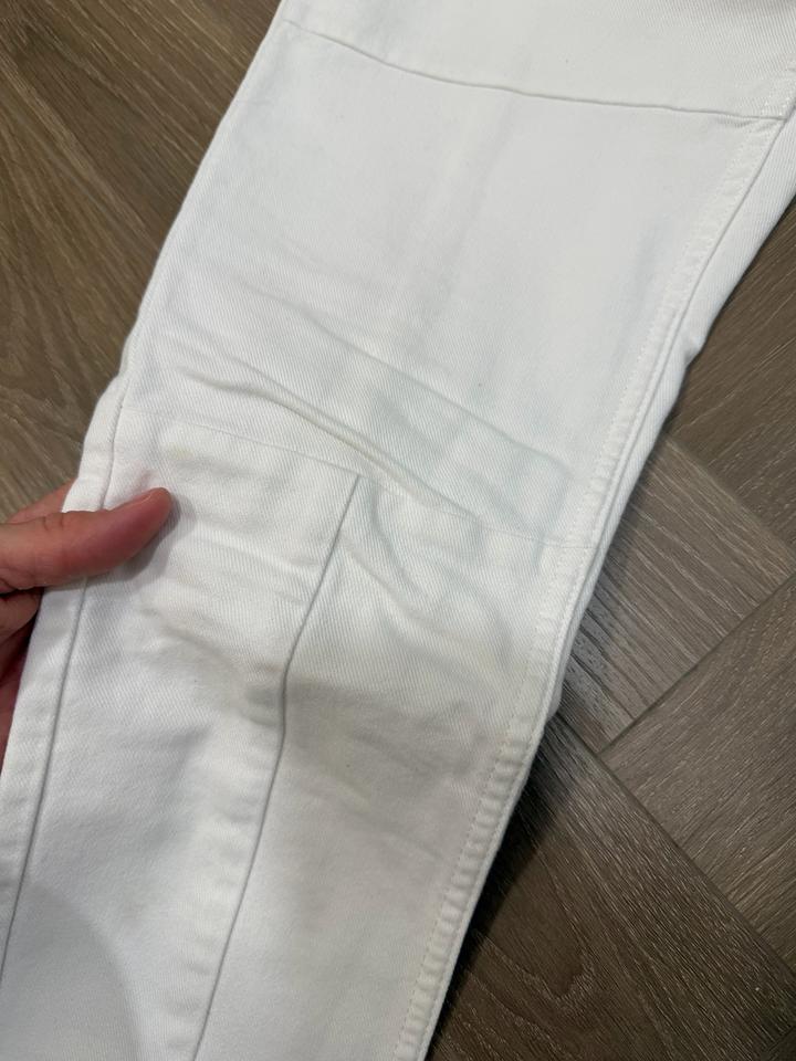 Белые джинсы Sandro