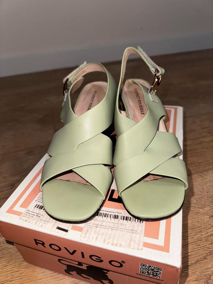 Турецкие летние босоножки