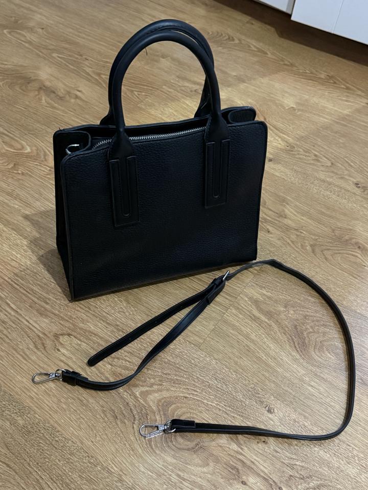 Сумка черная