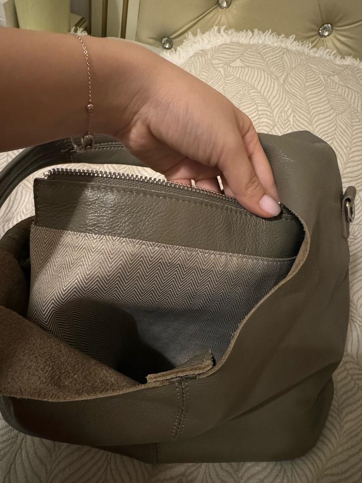 Абсолютно новая