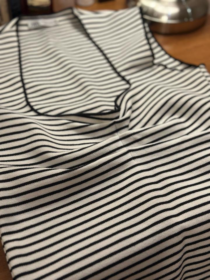 Утягивающий топ Zara новый