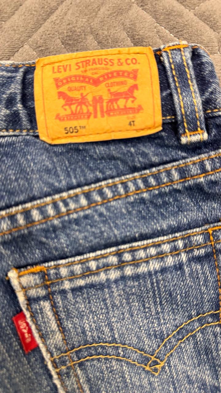 Джинсы Levi’s