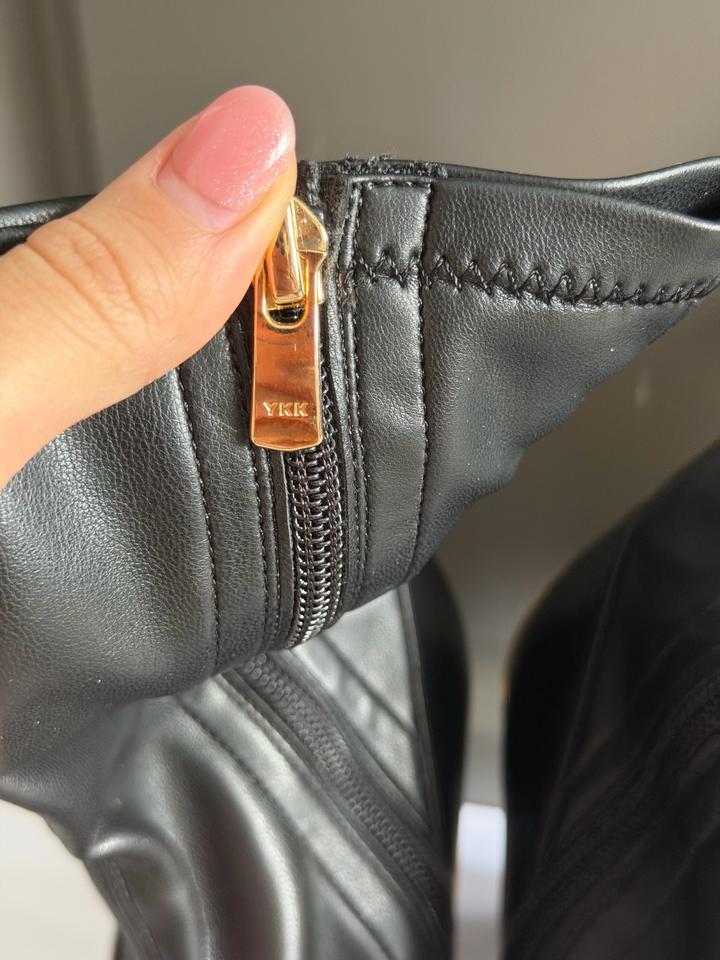 Ботильоны новые от казахстанского бренда Aye