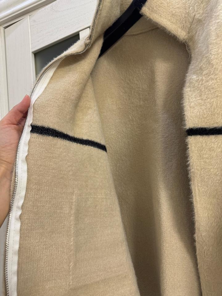 Свободный жакет из мягкого материала тедди