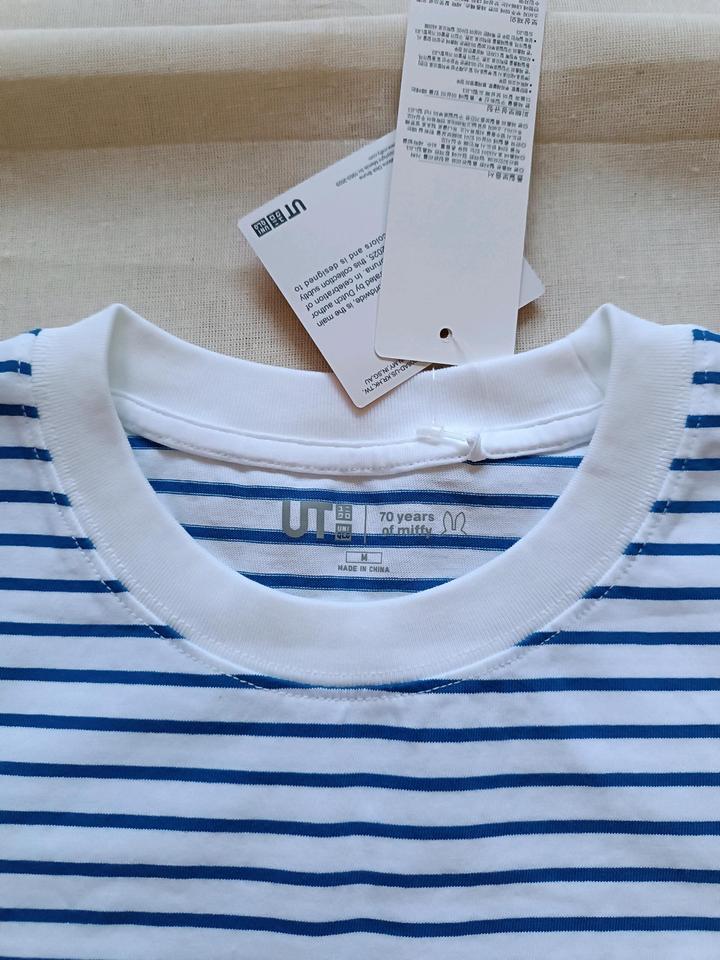 Женская футболка Uniqlo