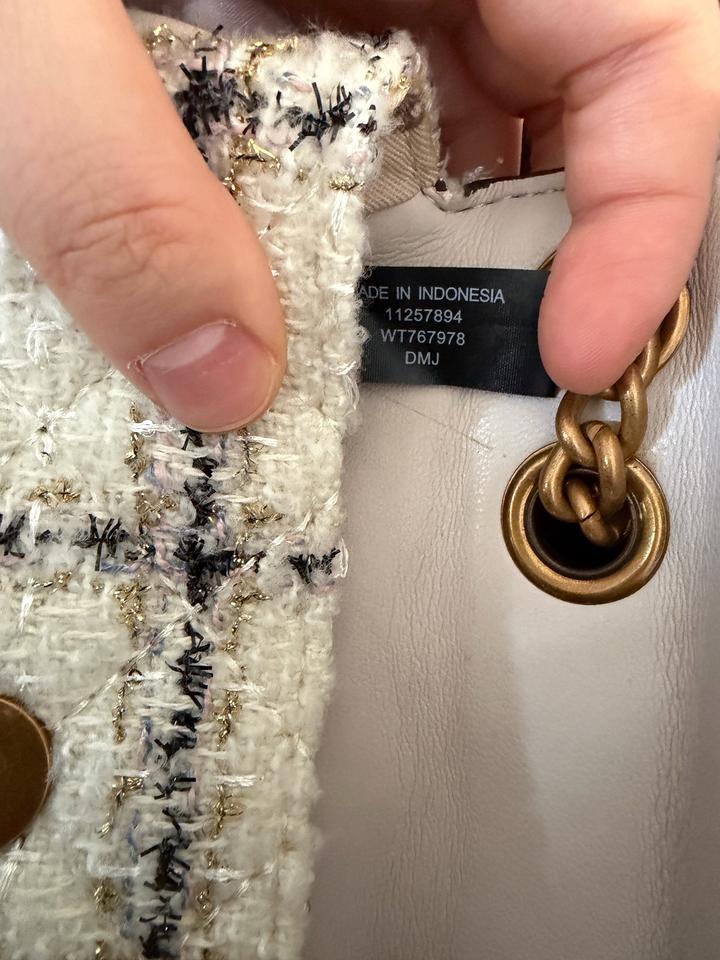 Guess твидовая