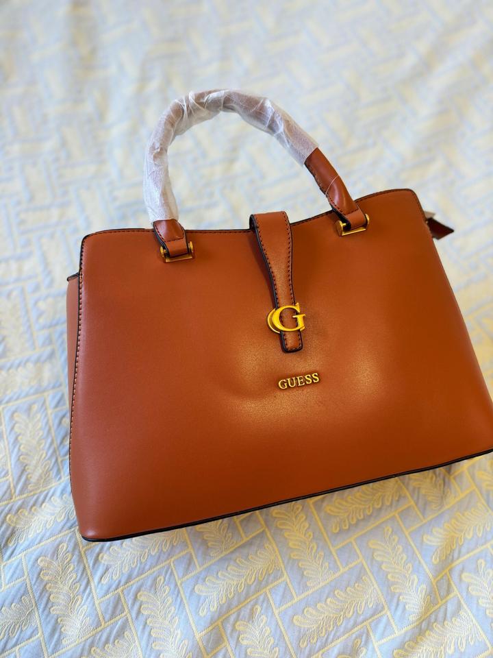 Сумка Guess