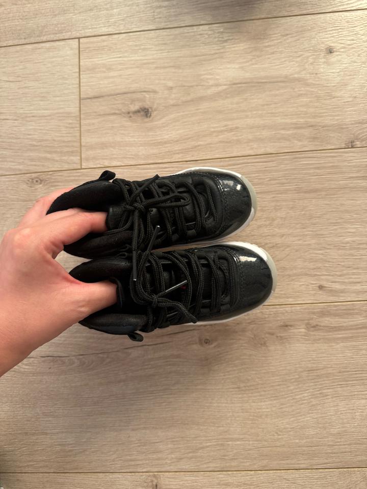 Детские кроссовки Air Jordan 11 Low