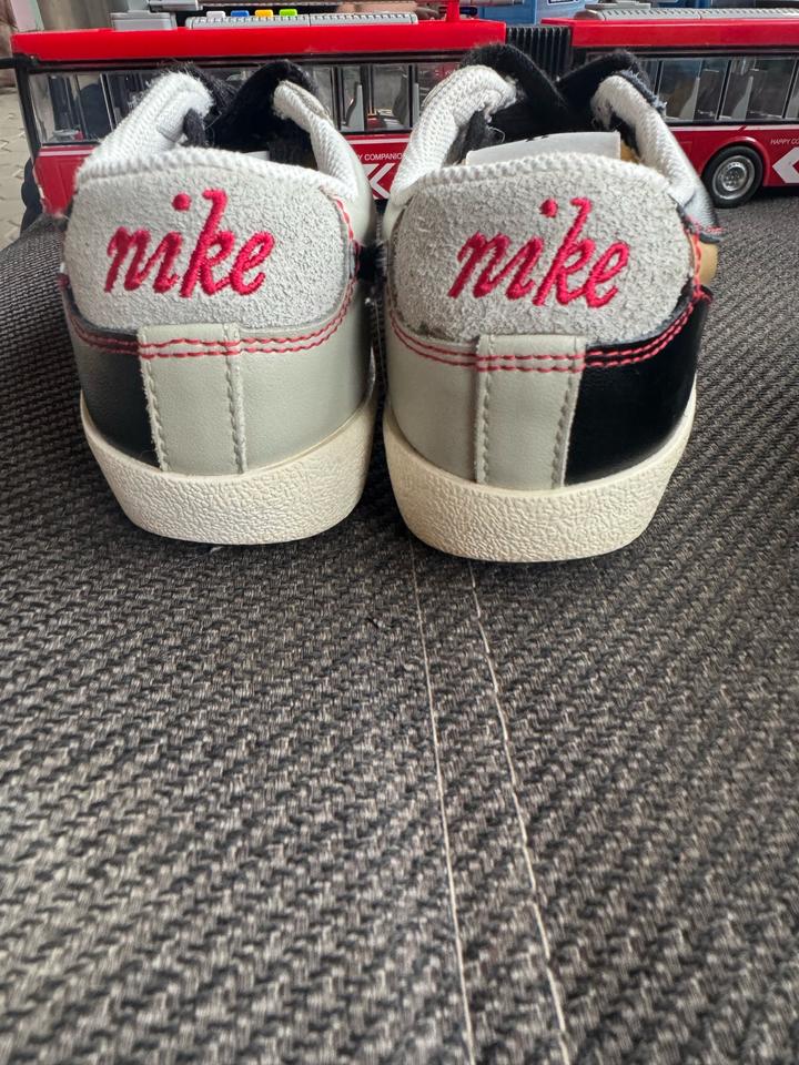 Кроссовки Nike Blazer Low '77 Premium