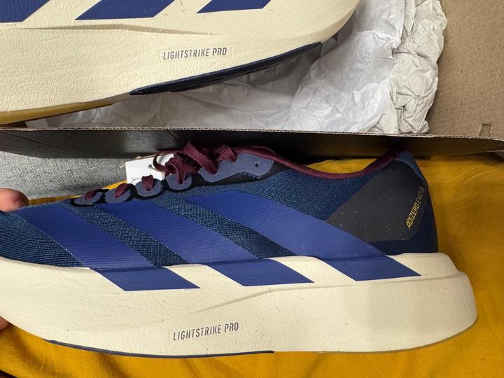 Беговые кроссовки Adidas Adizero Evo SL