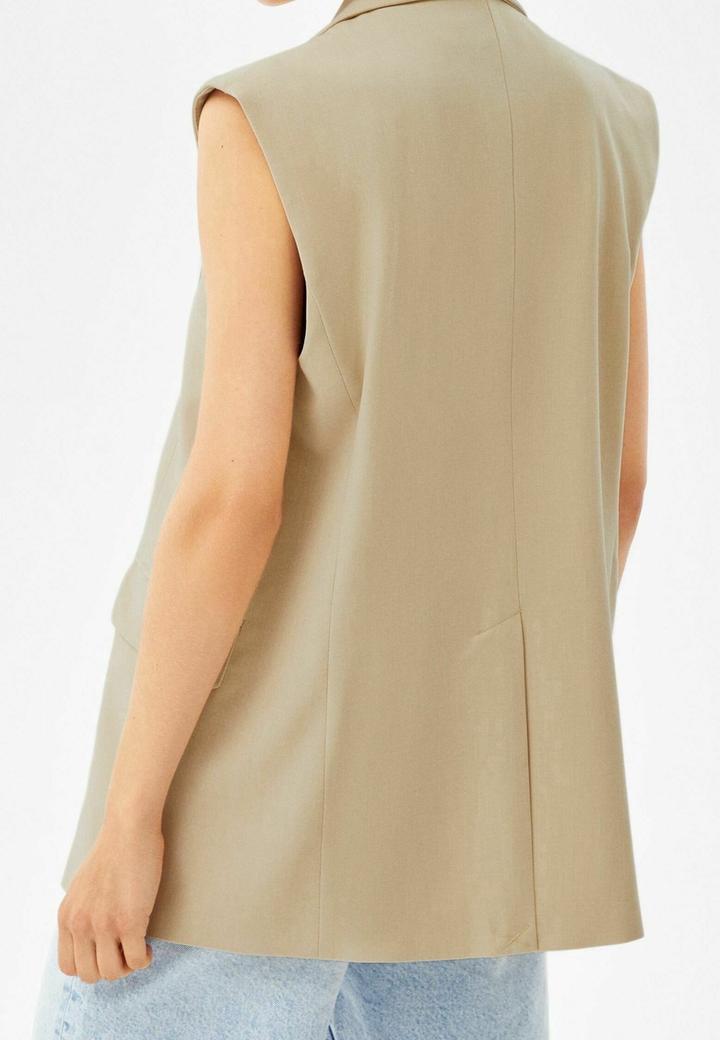 Продам блейзер/ жилет от бренда Bershka