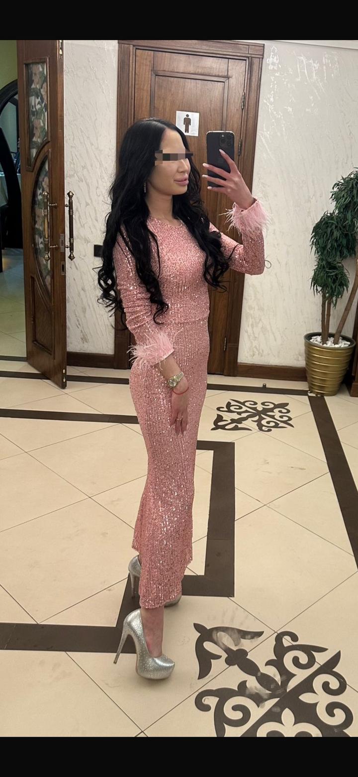 Вечернее платье