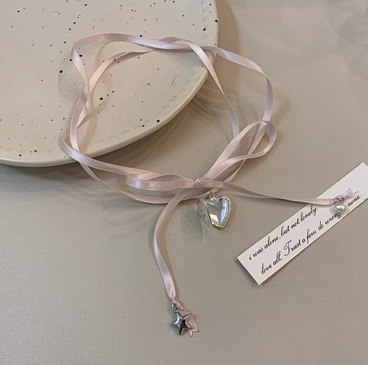 Чокер с сердечком