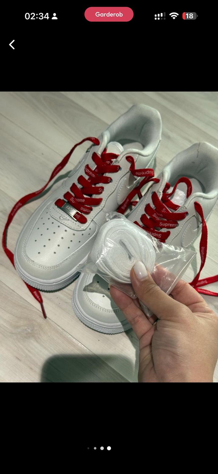 Новые кроссовки Nike air supreme