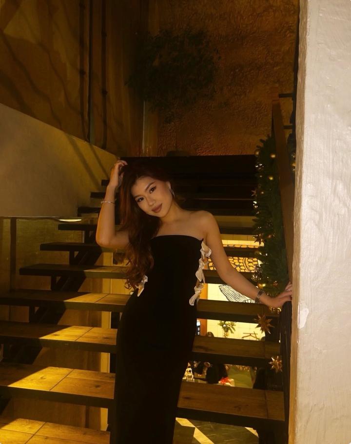 Платье черное