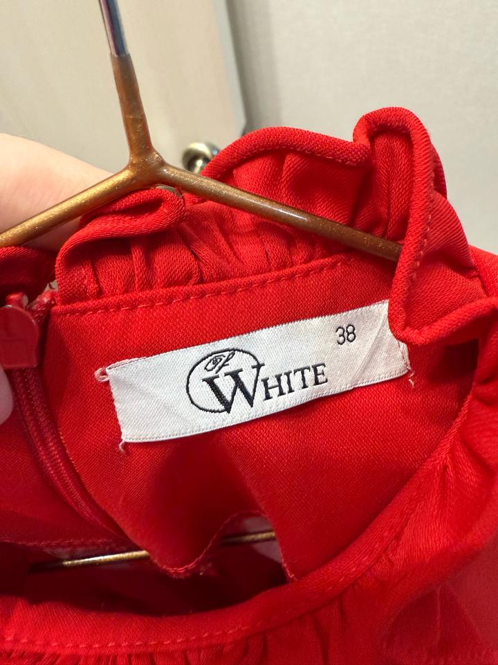 Красное платье от White off