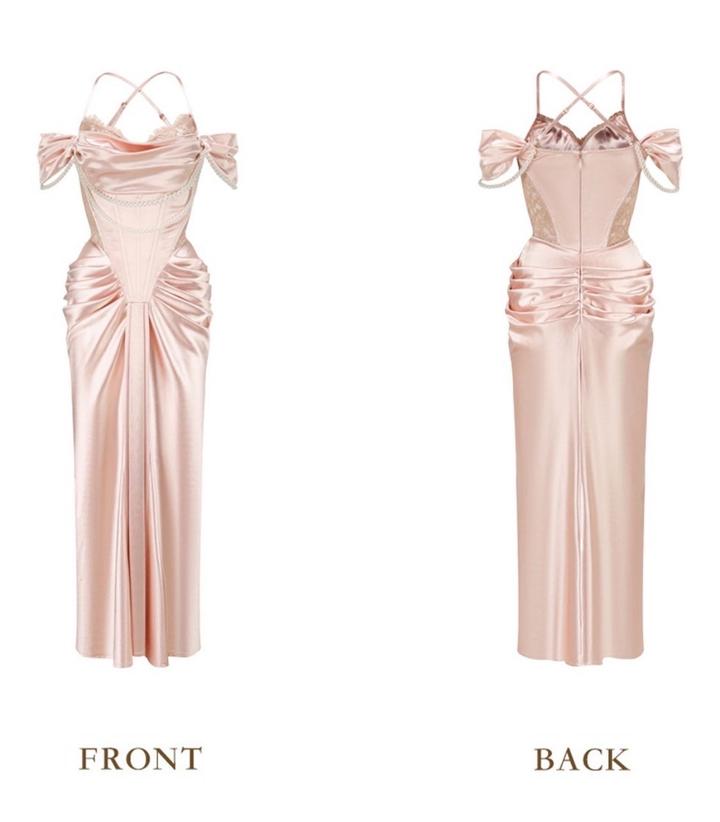 Розовое платье