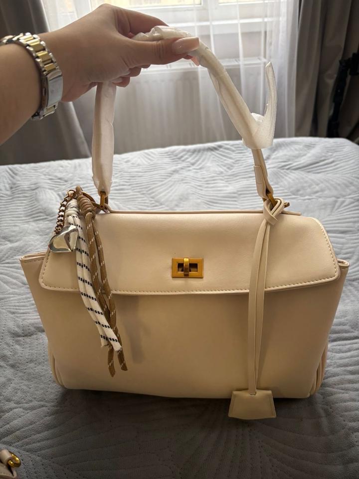 Нурсачи,шанель,баленсиага ,коуч