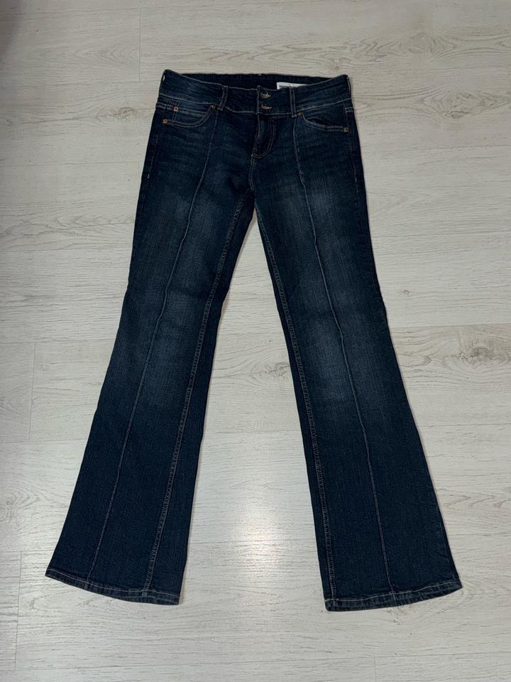 джинсы bershka