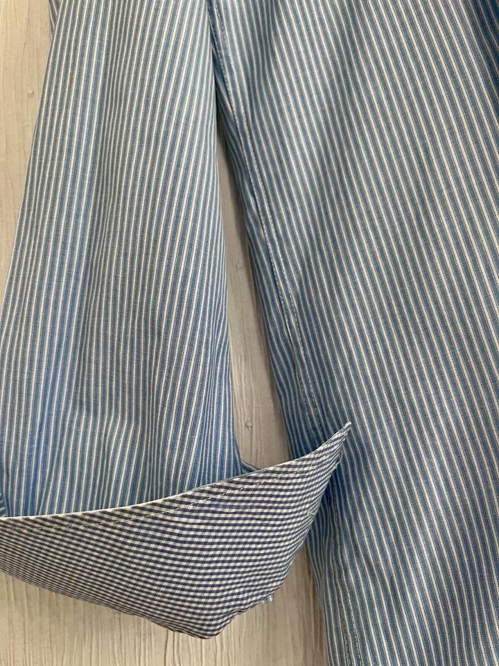 Винтажная голубая рубашка в полоску с манжетами и деталями в клетку