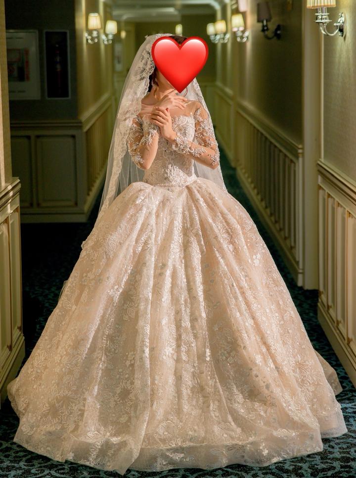 Шикарное свадебное платье