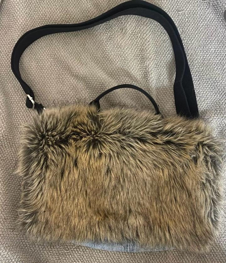 Fur bag меховая сумка Rinascimento