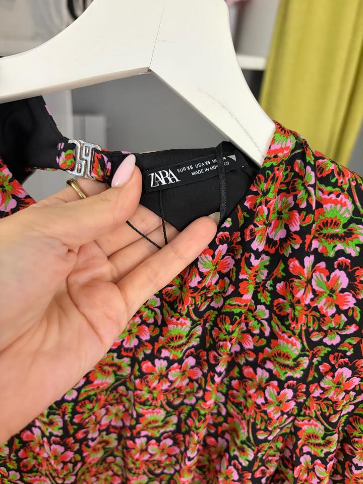 Платье Zara