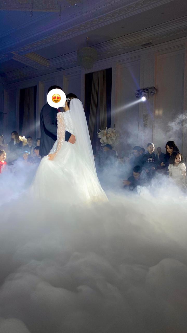 Свадебное платье в королевском стиле