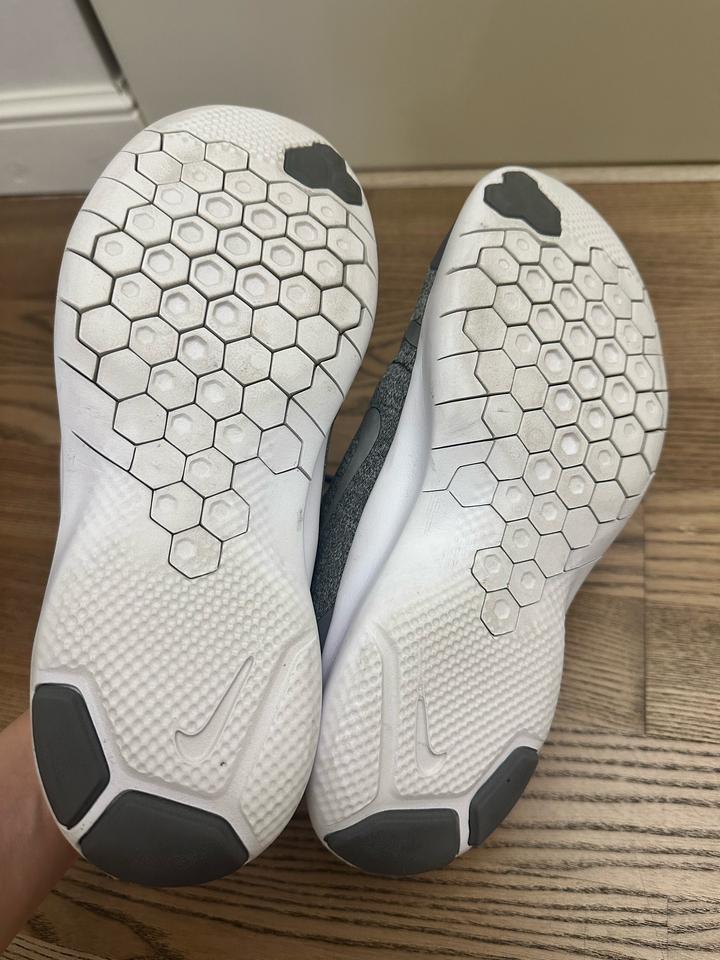 Кроссовки Nike