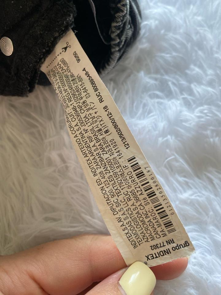 Шорты Zara