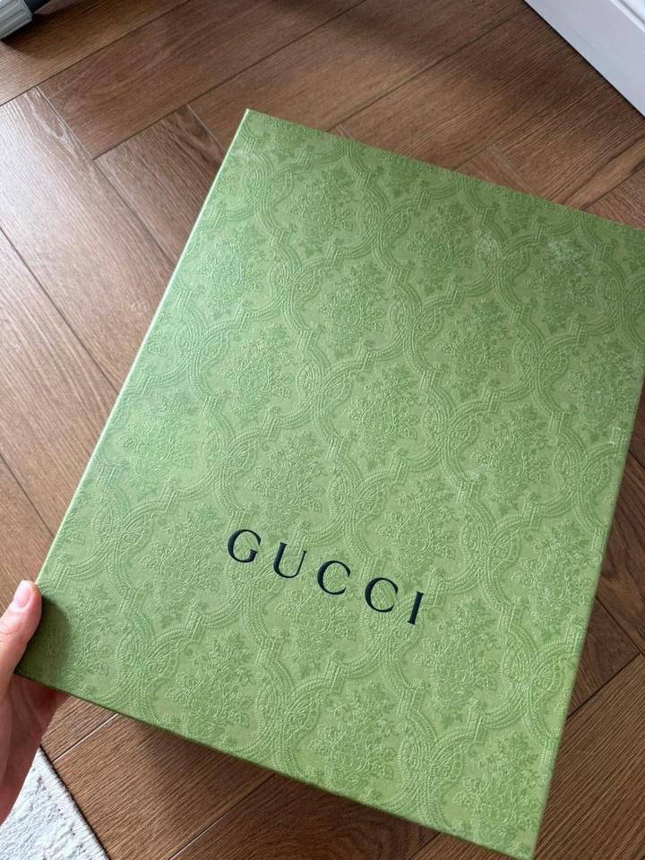 Шлепки Gucci оригинал 38 размер