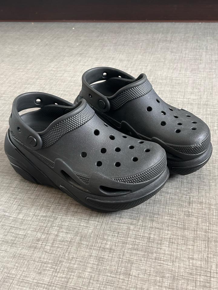 Кроксы Crocs Bubble Crush Clog, 36-37 размер