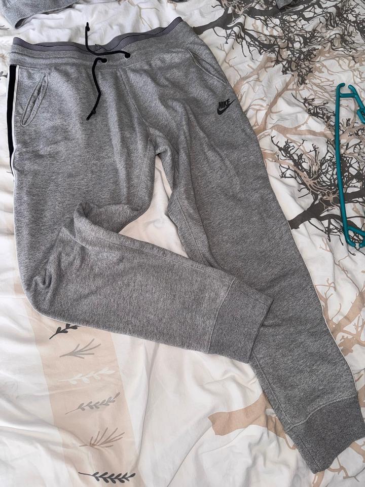 Спортивный костюм Nike