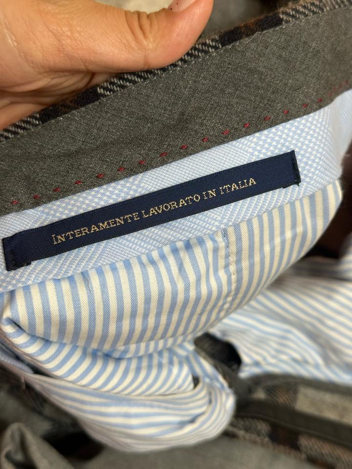 Мужские брюки Zara и шорты Uniqlo