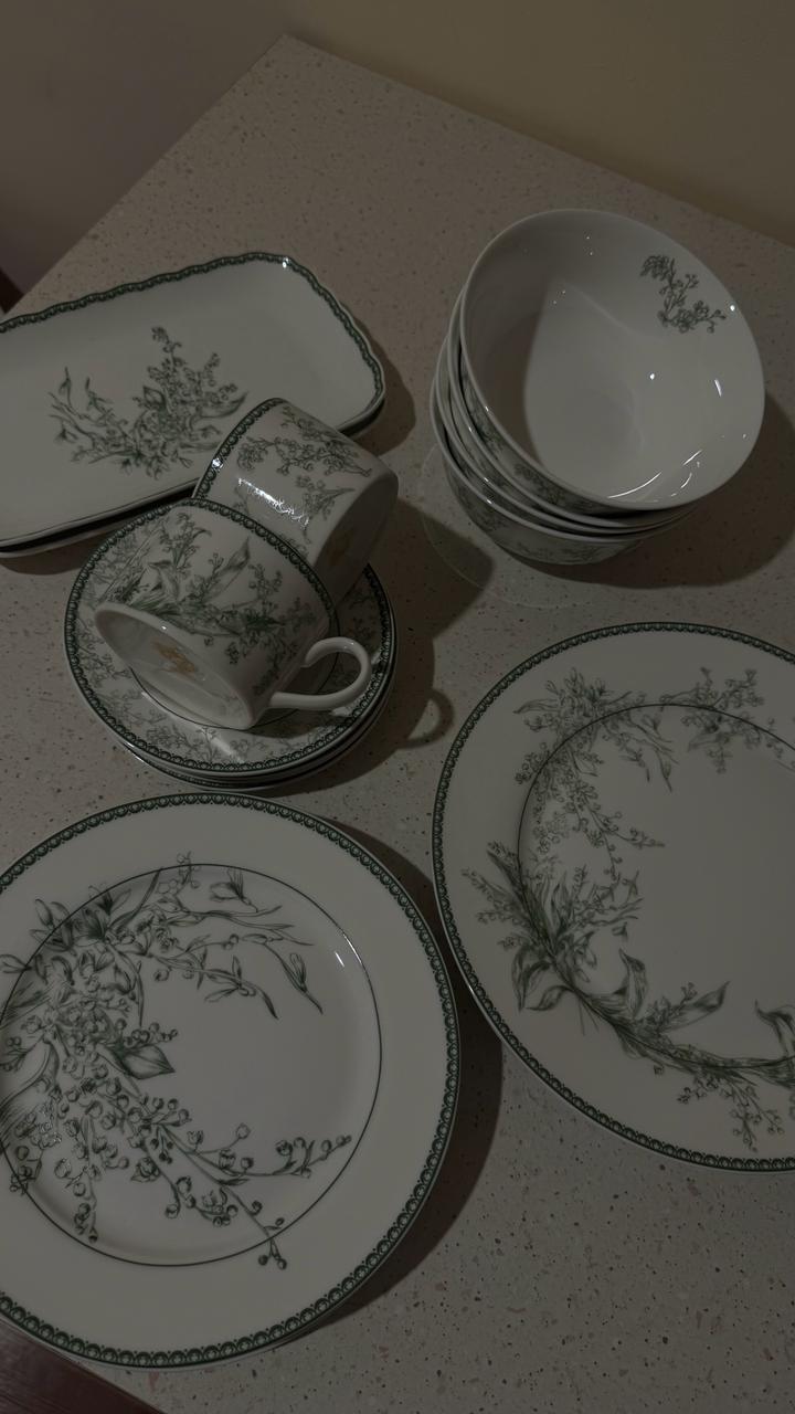 Комплект посуды на 6 персон