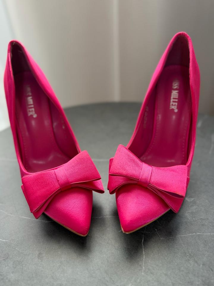 Платье-пиджак+туфли.