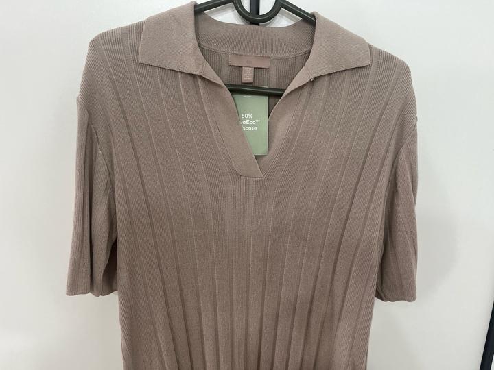 платья h&m бежевое
