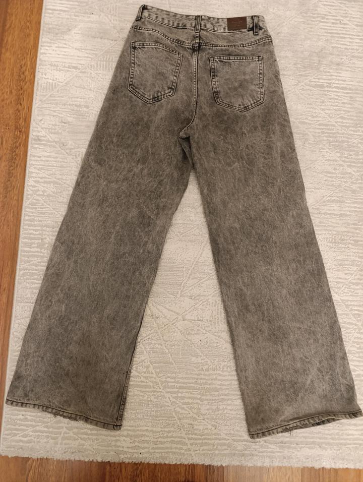 Джинсы серые Gloria jeans