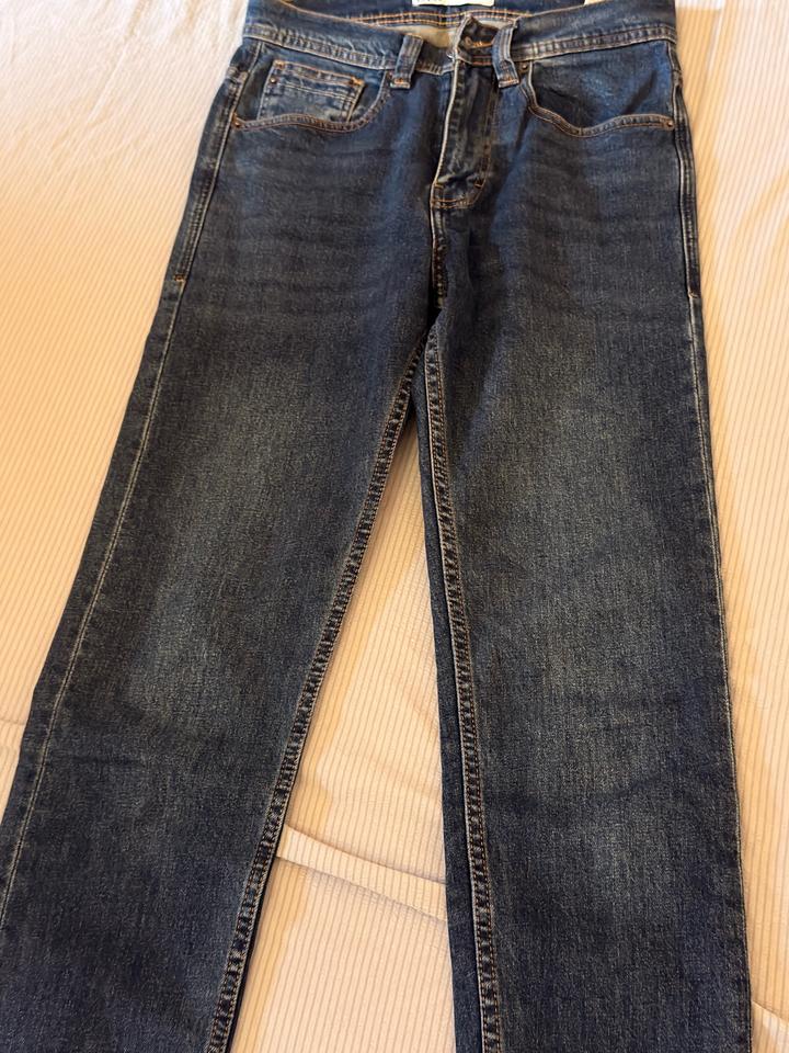 Прямые джинсы Zara