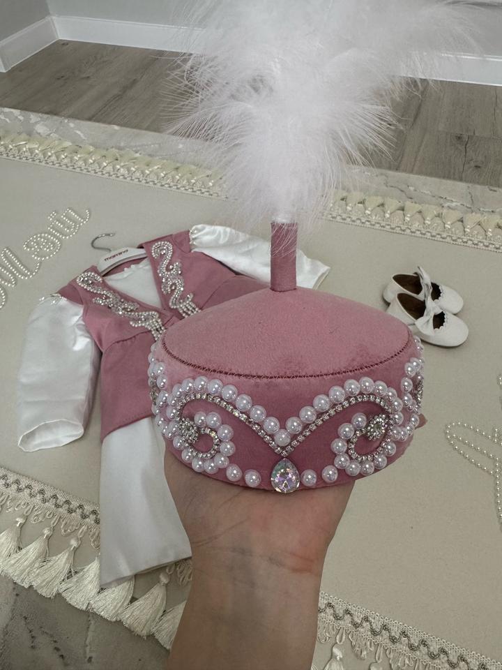 Платье+ жилетка+такия