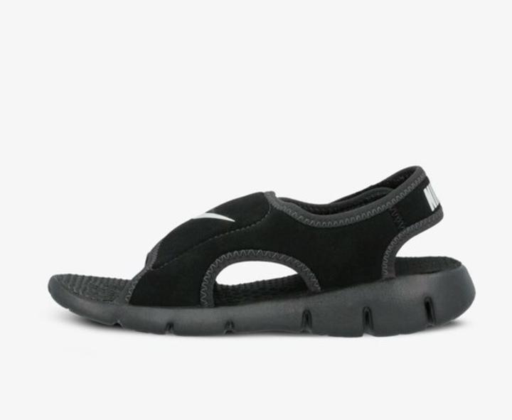 Сандали Nike