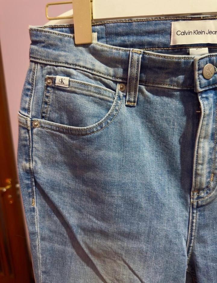 Джинсы Calvin Klein Jeans Slim Boot, 30р