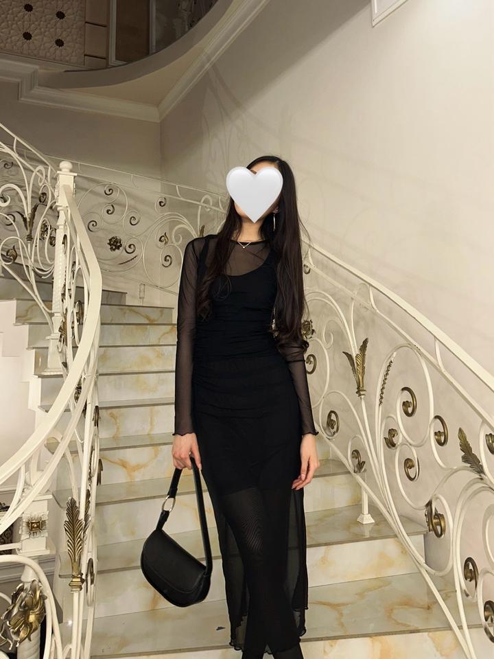Черное платье