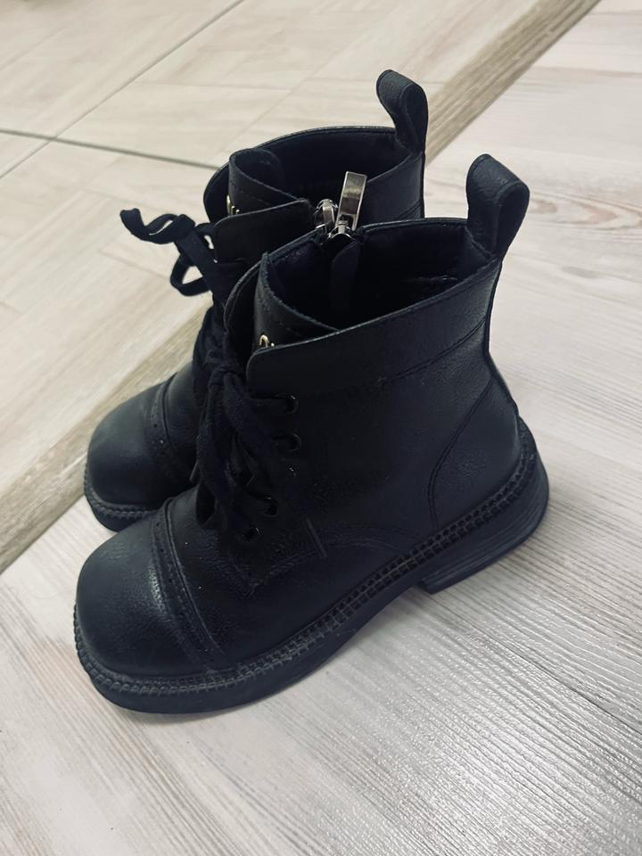 Демисезонные ботинки